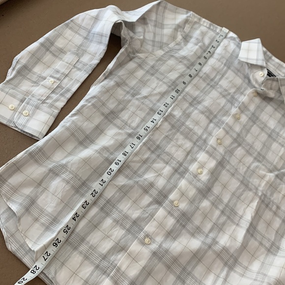 🆕 Nordstrom Non-Iron Trim Fit Men's
Button Down Shirt- 16 1/2 32-33 - Picture 5 of 9